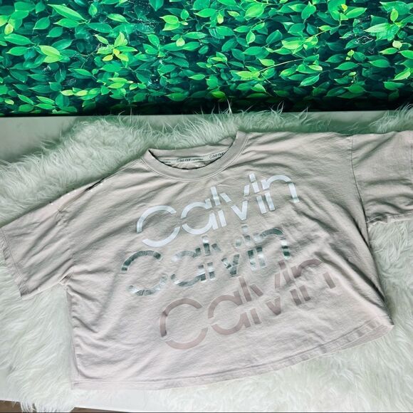 Calvin Klein Performance pink / blush cropped style top size M - Picture 2 of 11